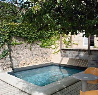 Caux House | Gite de Mougeres