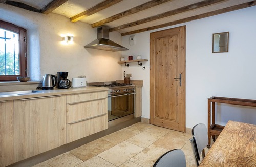 Myans Cottage | Gite De Myans for 15 with Garden, Mountain Views, Private Terrace, BBQ & Wi-Fi