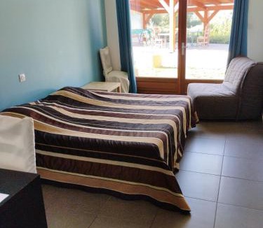Echalas Hotel | Gite de prejeurin