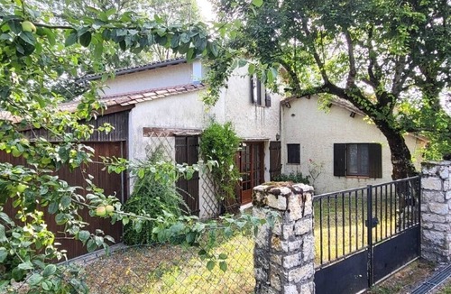 Tourliac House | Gîte de Tourliac Charming house with swimming pool