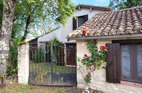 Tourliac House | Gîte de Tourliac Charming house with swimming pool