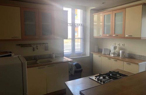 Le Donjon House | gite de village 6 pers