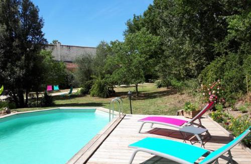 Loriol-du-Comtat House | gite dentelles