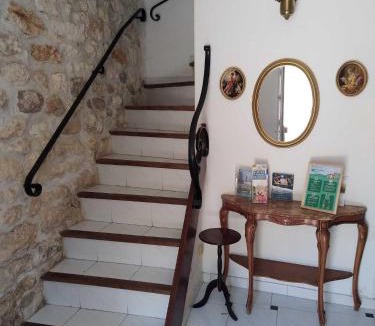 Saint-Genies-des-Mourgues House | Gite des ARTS