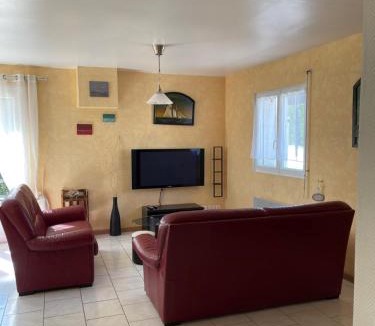 Saint-Leonard House | Gite des galets