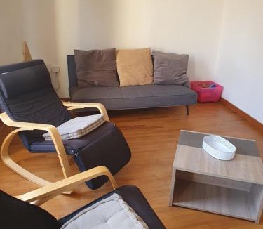 Mirecourt House | Gite des luthiers