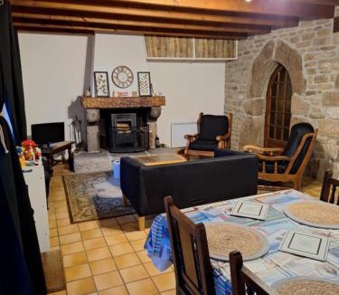 La Feuillee House | Gite Des Monts D'Arrée