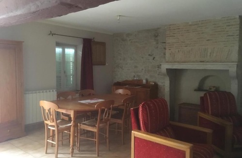 Saint-Pierre-le-Moutier House | Gite des Perrieres