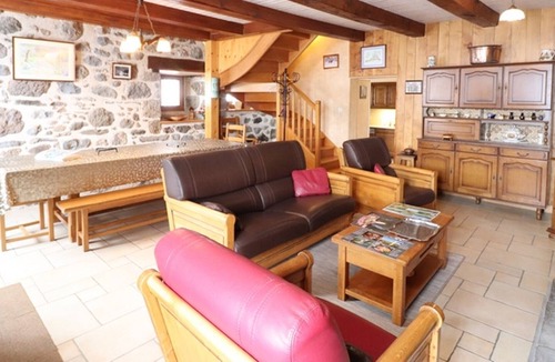 Dienne Cottage | Gite Dienne, 3 bedrooms, 8 persons