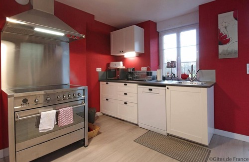 Dompierre Cottage | Gite Dompierre, 4 bedrooms, 14 persons