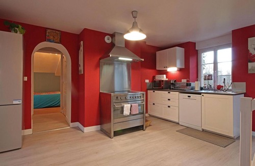 Dompierre Cottage | Gite Dompierre, 4 bedrooms, 14 persons