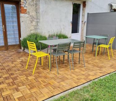 Largillay-Marsonnay House | Gite du bibicherat