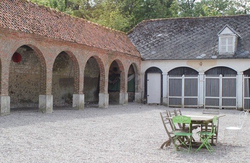 La Calotterie Cottage | Gite du château de la Caloterie - sleeps 8 to 12 people