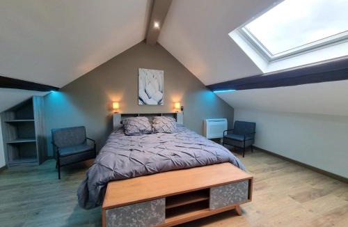 Montrond-les-Bains House | Gite du chateau