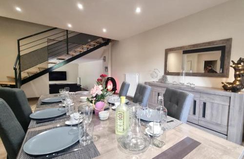 Montrond-les-Bains House | Gite du chateau