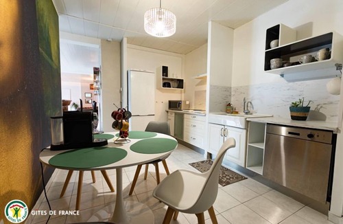 Chalons-en-Champagne Apartment | Gite du Cirque - Châlons-en-champagne