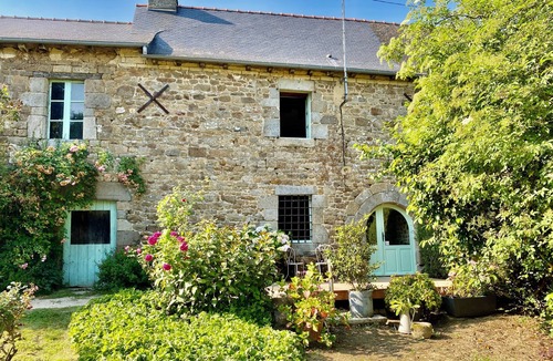 Les Iffs House | Gîte du Gravier at the end of a cul-de-sac between Bécherel and Tinténiac