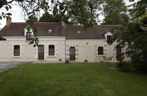 Veuil House | gite du haut du bourg