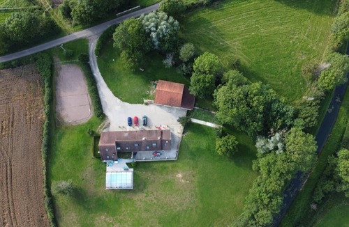 Bellenot-sous-Pouilly House | Gite du Moulin Commot, Self-catering group gite