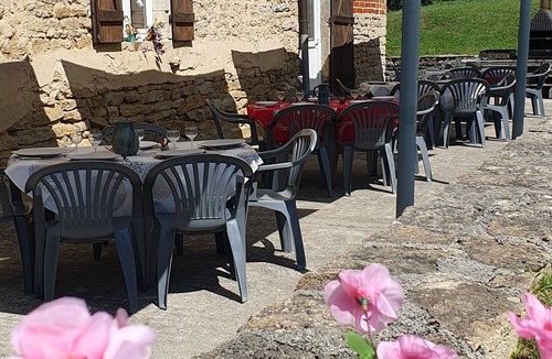 Bellenot-sous-Pouilly House | Gite du Moulin Commot, Self-catering group gite