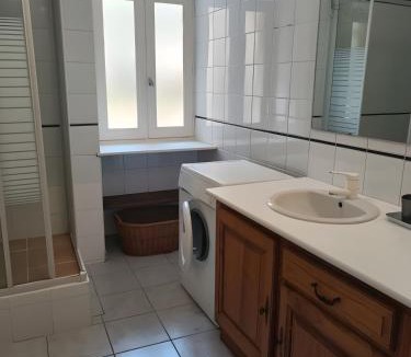 Largentiere Apartment | Gite du Mas St Esprit avec piscine