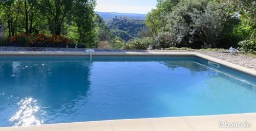 Largentiere Apartment | Gite du Mas St Esprit avec piscine