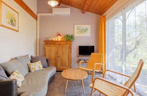 Vallon-Pont-d'Arc Apartment | Gite Du Mouredon