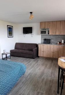 Omonville-la-Rogue Apartment | Gite du Palis - studio vue mer