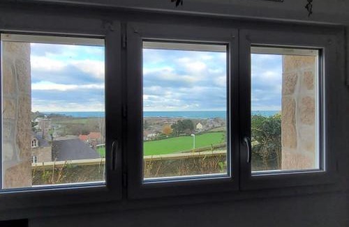 Omonville-la-Rogue Apartment | Gite du Palis - studio vue mer