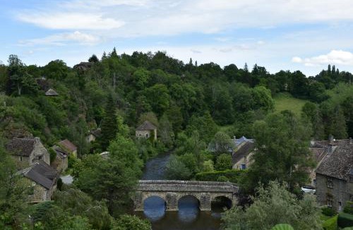 Moulins-le-Carbonnel House | Gite du Pont Saint-Céneri-Le-Gérei dans les Alpes Mancelles
