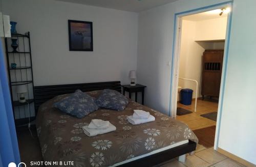 Vaux-sur-Vienne House | Gite du Prieure