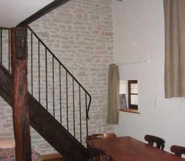 Amondans House | Gite du Repos