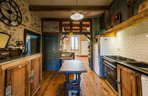 Peyrusse-le-Roc House | Gîte du Roc village house restored with charm and authenticity