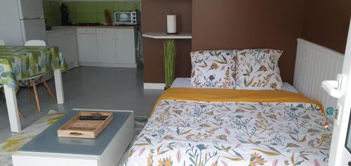 La Flocelliere House | Gite Duguesclin