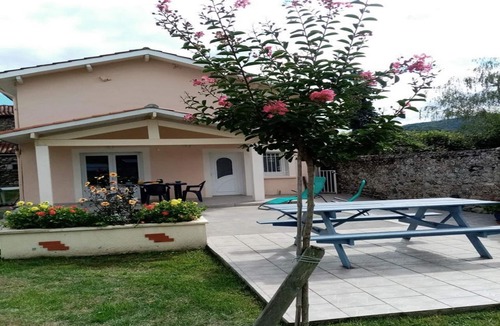 Mazeres-de-Neste House | Gîte Edelweiss between Comminges and Barousse, quiet, pets welcome