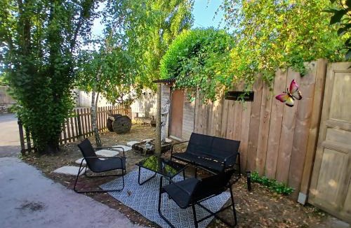 Marans House | GITE en DEPLACEMENT UNIQUEMENT