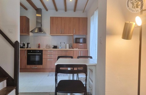 Enghien-les-Bains Cottage | Gite Enghien-les-Bains, 1 bedroom, 3 persons