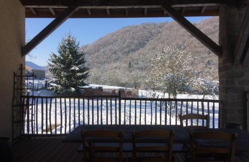 Saint-Bueil Apartment | Gite Entre lacs et montagne