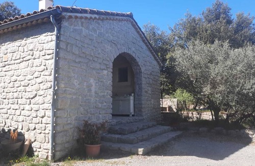 Les Vans Cottage | Gite entre pierre et bois