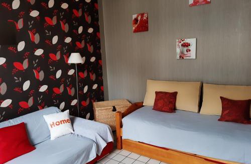 Coucy-le-Chateau-Auffrique House | Gite "Etape à Coucy"