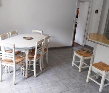 Vernou-la-Celle-sur-Seine House | Gite Fontainebleau