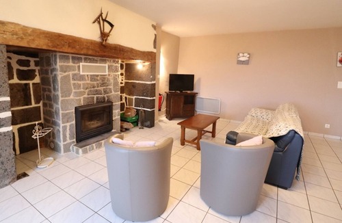 Fontanges Cottage | Gite Fontanges, 2 bedrooms, 5 persons