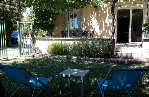 Violes House | Gite for 4 people in a vineyard - With swimming pool access