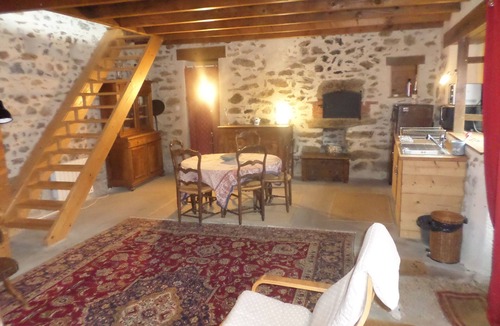 Montclard House | Gite Four à Pain – Montclard Holiday Cottages
