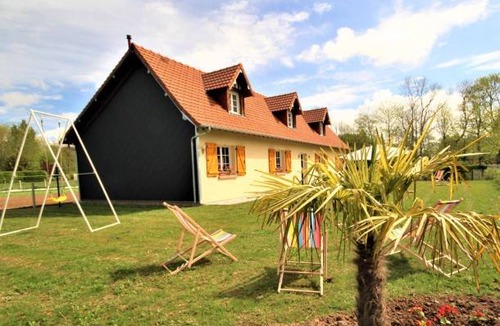 Bertreville-Saint-Ouen House | Gite Bertreville-Saint-Ouen, 5 bedrooms, 10 persons