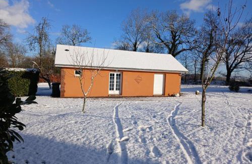 St-Gilles-de-la-Neuville House | Gite clos masure Blévillot