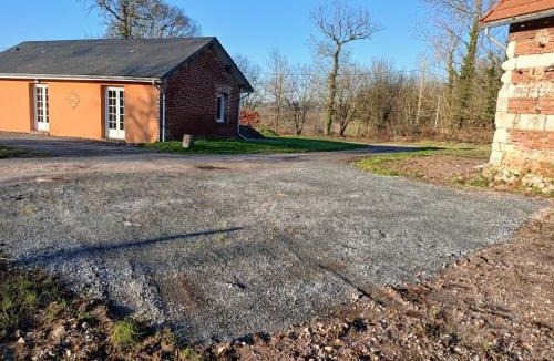 St-Gilles-de-la-Neuville House | Gite clos masure Blévillot