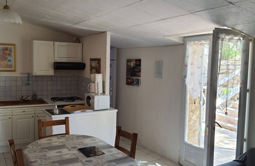 Saint-Sauveur-de-Cruzieres Apartment | GITES SUD ARDECHE/LAKE/BEBE