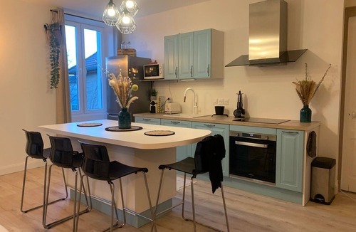 Le Pin Apartment | Gîte La Dune with Garden and Private Jacuzzi