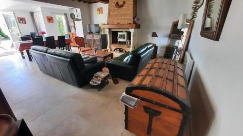 Meuvaines House | Gite galets et bois flottés proche mer gold beach meublé de tourisme 4 étoiles